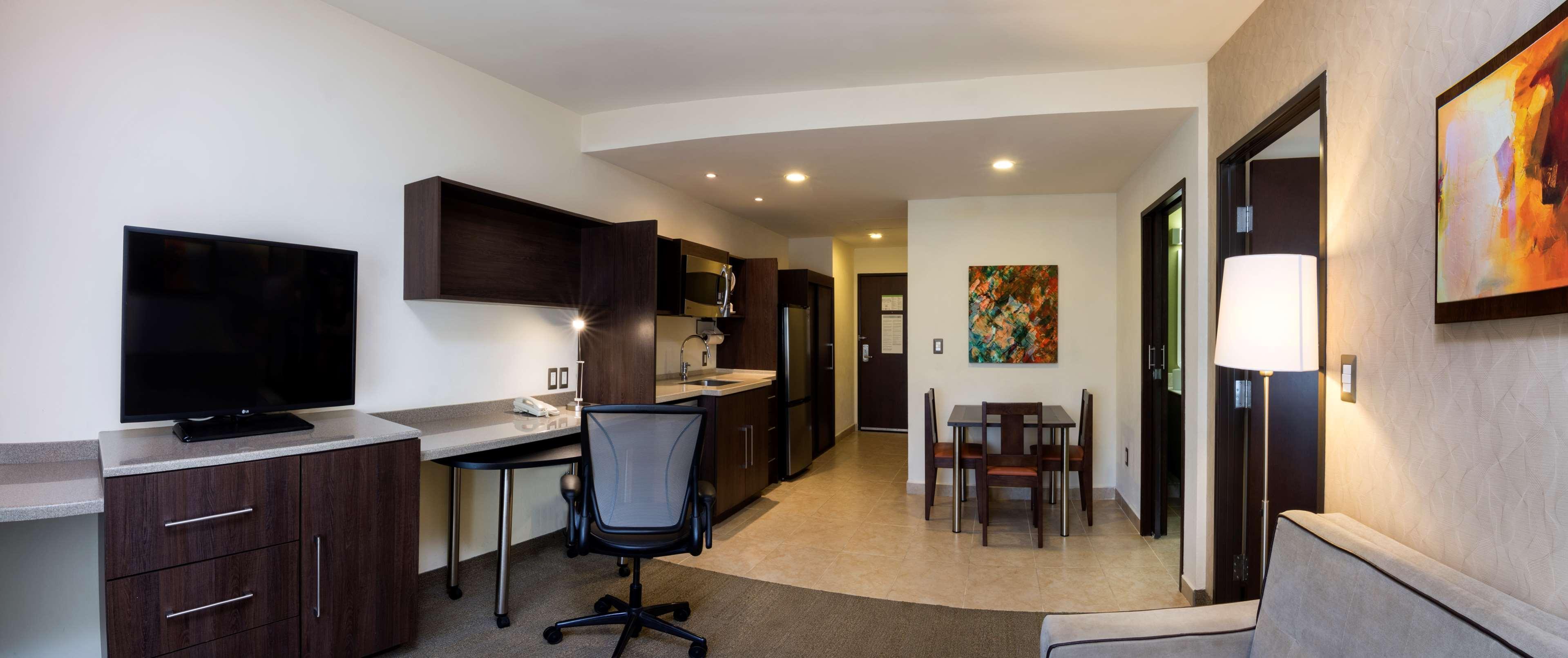 Homewood Suites By Hilton Queretaro Jurica Extérieur photo