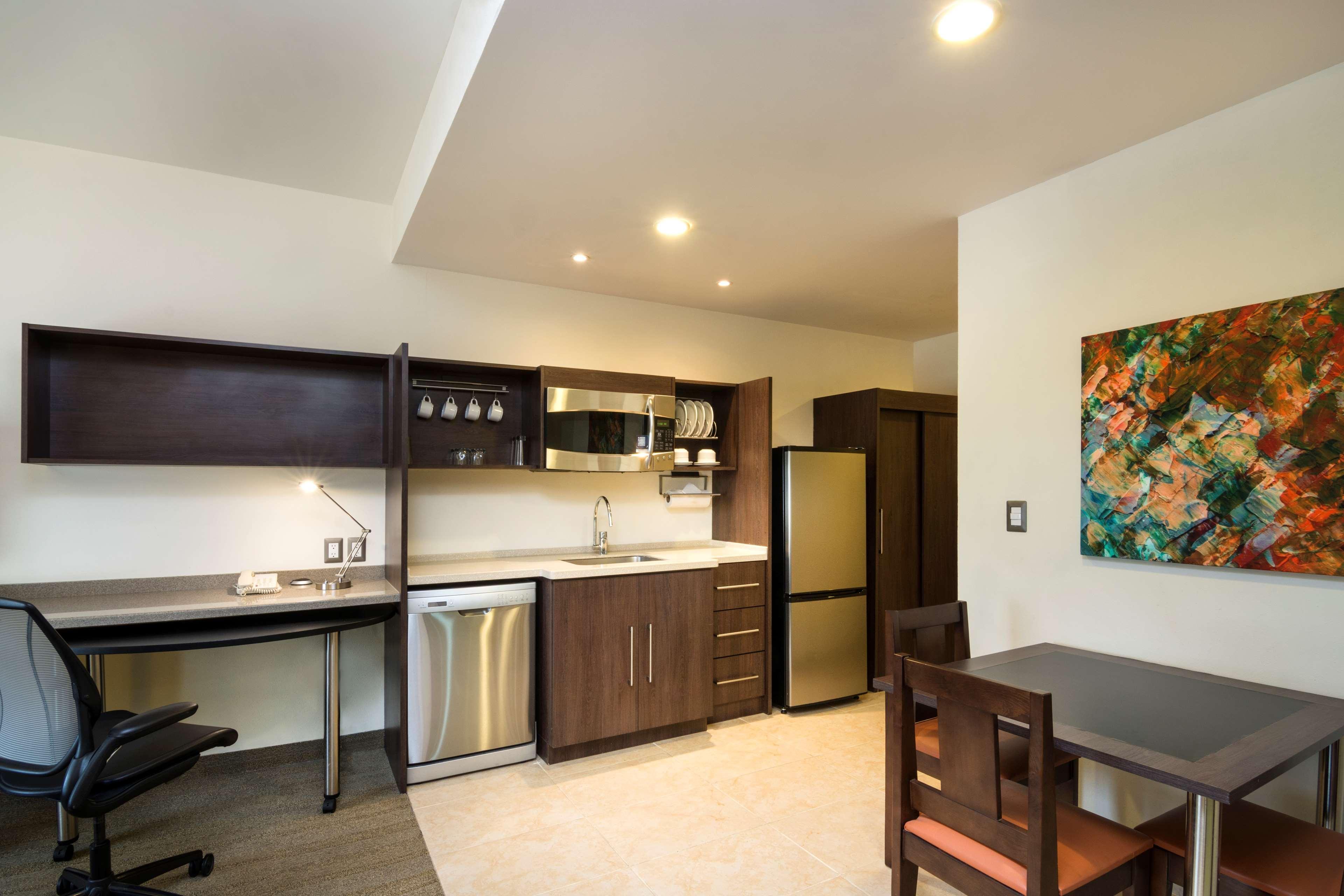 Homewood Suites By Hilton Queretaro Jurica Extérieur photo