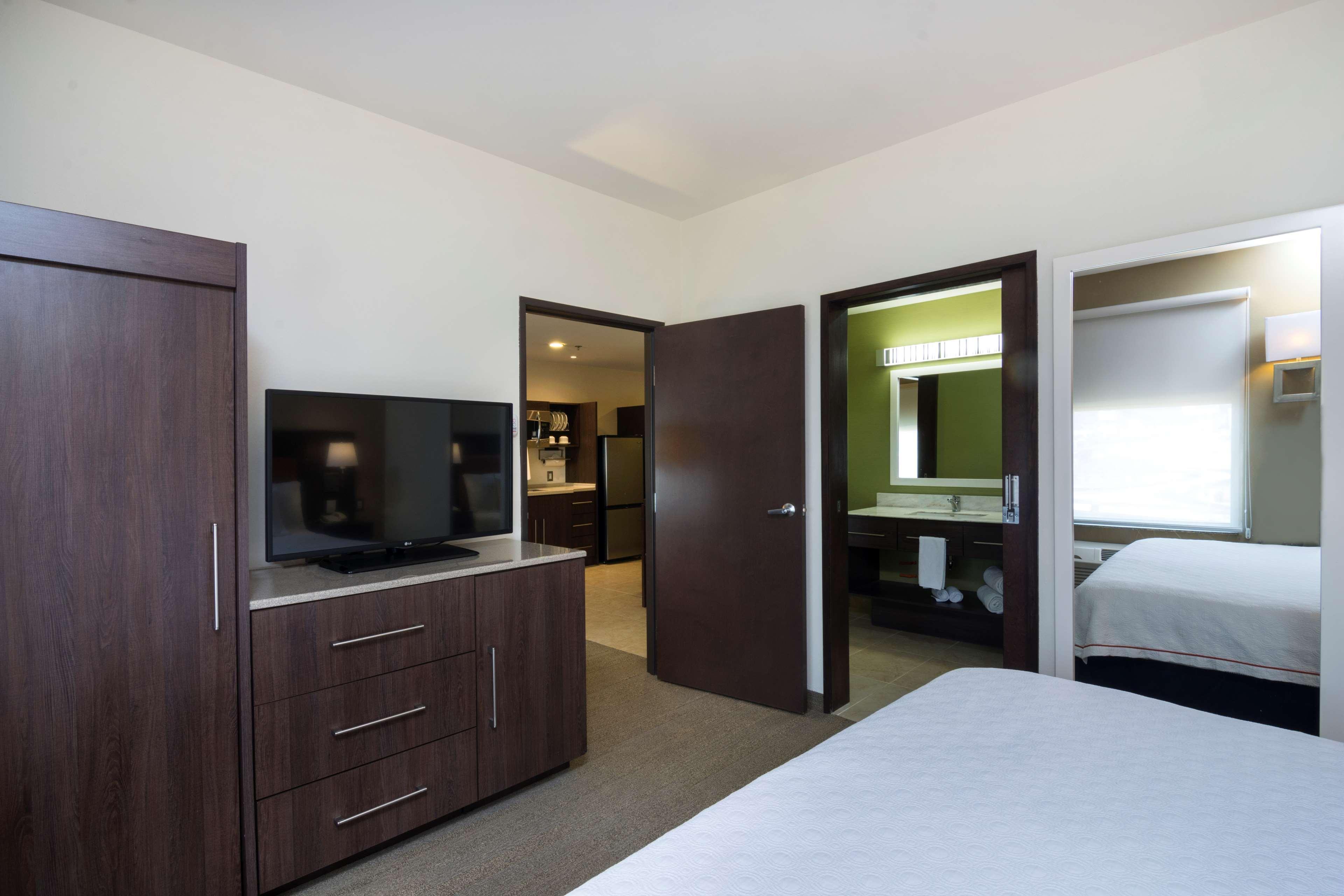 Homewood Suites By Hilton Queretaro Jurica Extérieur photo