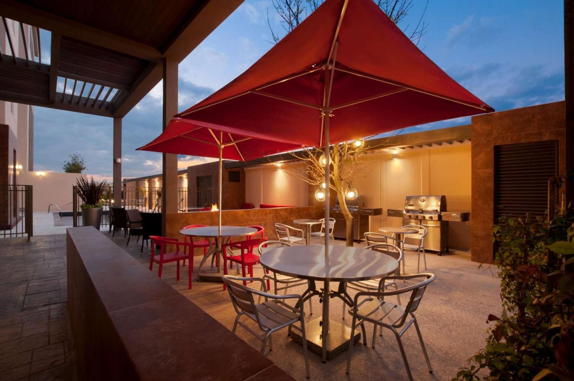 Homewood Suites By Hilton Queretaro Jurica Extérieur photo